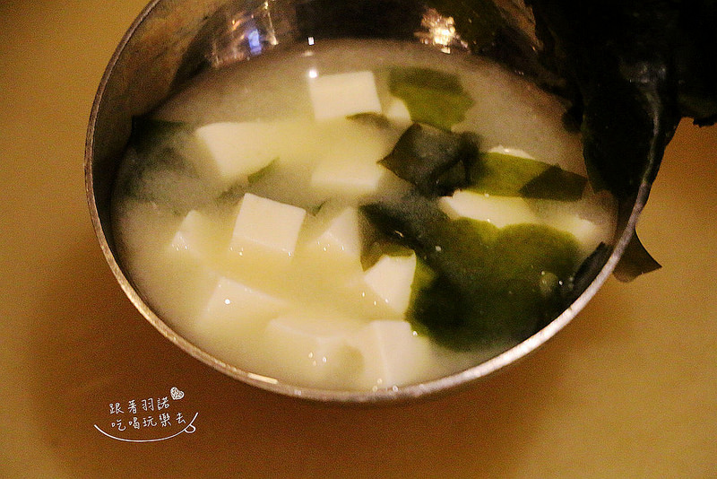 【羽諾食記】地表最強燒肉丼『開丼(微風松高店)』和牛級神様沙朗丼❤信義商圈微風松高