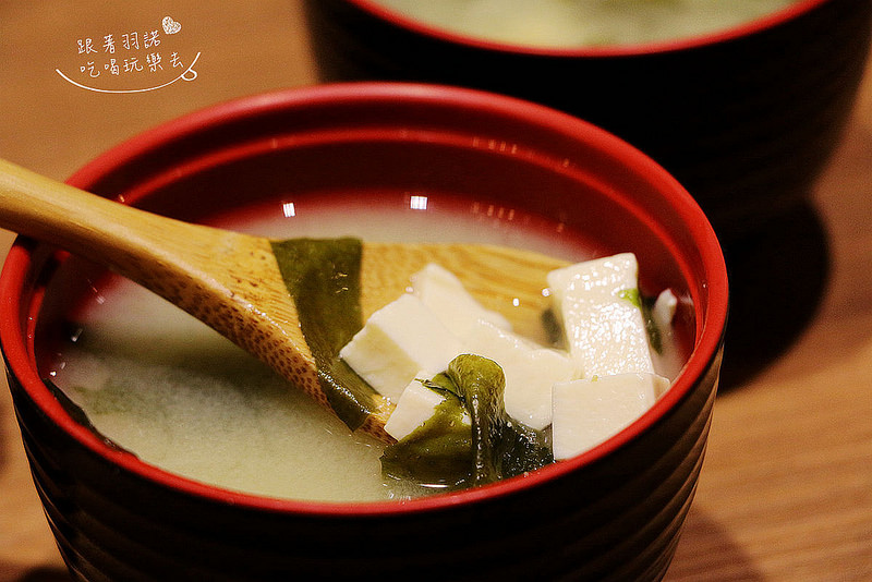 【羽諾食記】地表最強燒肉丼『開丼(微風松高店)』和牛級神様沙朗丼❤信義商圈微風松高