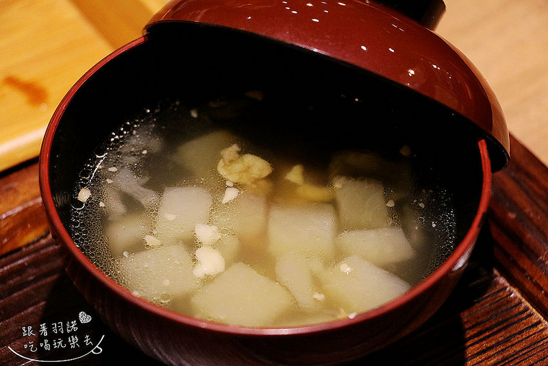 【羽諾食記】地表最強燒肉丼『開丼(微風松高店)』和牛級神様沙朗丼❤信義商圈微風松高