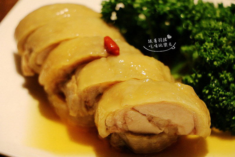 【羽諾食記】『五草車中華食館(忠孝店)』❤東區巷弄內五十多樣超精緻中式小吃❤