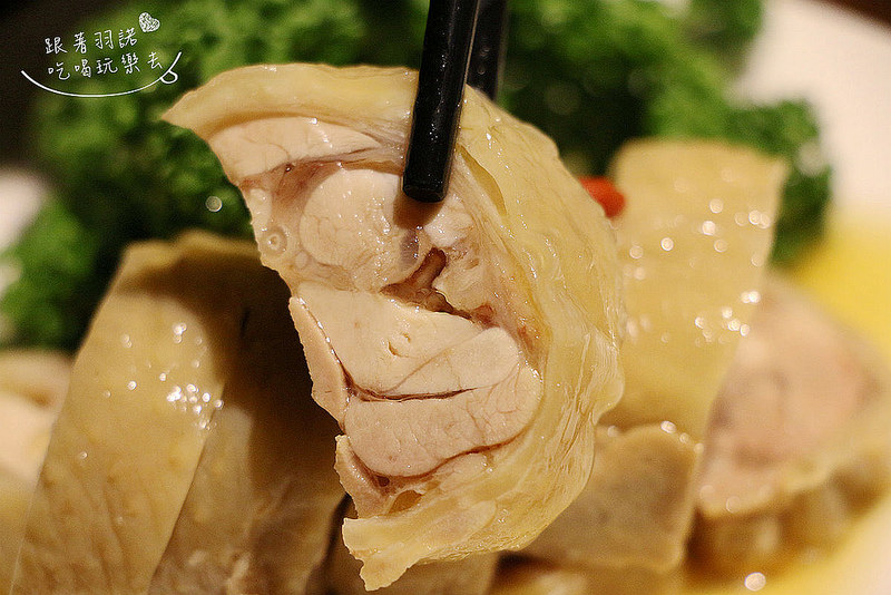 【羽諾食記】『五草車中華食館(忠孝店)』❤東區巷弄內五十多樣超精緻中式小吃❤