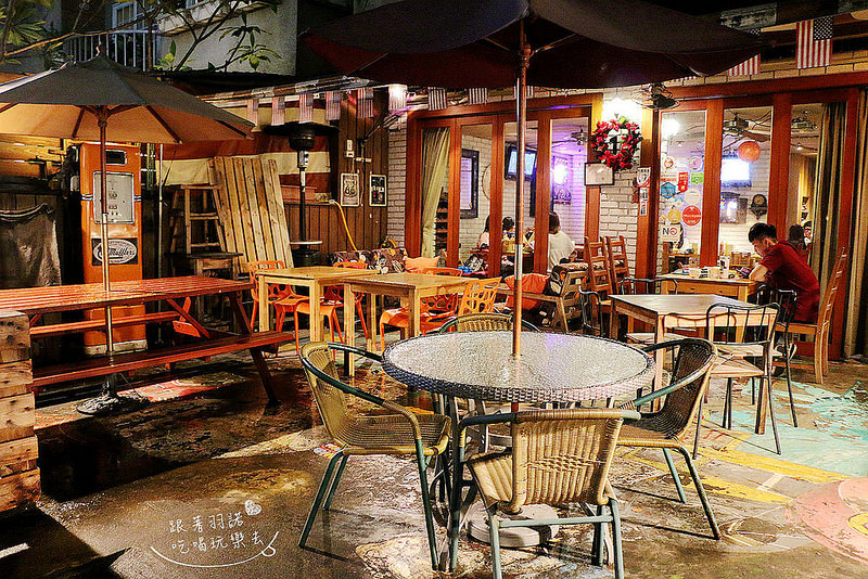 【羽諾食記】『ROUTE66美式餐廳』❤捷運忠孝敦化站小酌 消夜好去處❤東區酒吧推薦