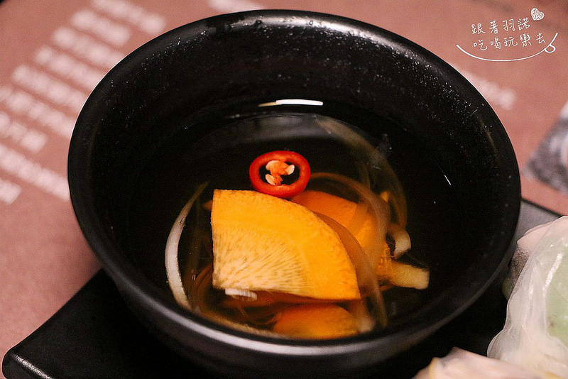 【羽諾食記】『凱越越南風味小火鍋 』(文末抽獎)商業午餐鍋物只要$229元起 無限量提供白飯 咖啡 飲料 冰淇淋根本是吃到飽!! 原來超正統越南料理也可以如此平價❤捷運松江南 【羽諾食記】『凱越越南風味小火鍋 』(文末抽獎)商業午餐鍋物只要$229元起 無限量提供白飯 咖啡 飲料 冰淇淋根本是吃到飽!! 原來超正統越南料理也可以如此平價❤捷運松江南