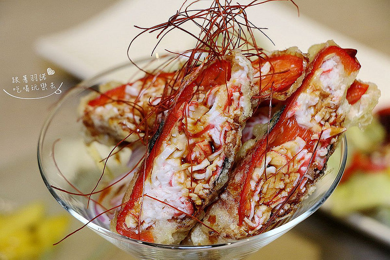  【羽諾食記】『CA rolls'美日式料理』 一次吃到美x中x日式三國料理的結合 舌尖上的超奢侈饗宴❤ 天母棒球場 台北美國學校加州捲推薦