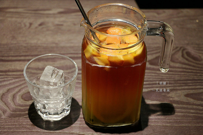  【羽諾食記】『瓦法奇朵Waffogato(敦南店)』❤破天荒的高CP值餐廳 爐烤安格斯雪花牛排&安格斯牛排牛肉麵居然只要99元❤東區美食推薦