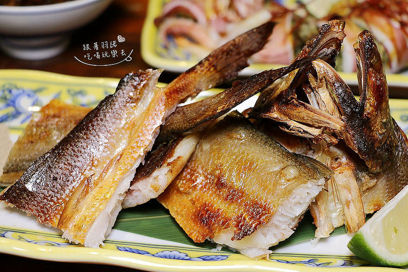 【羽諾食記】『香聚餐酒館』❤蓋飯 海鮮 火鍋 燒烤通通到齊!!中西融合創意料理❤捷運信義安和站 東區餐酒館推薦 【羽諾食記】『香聚餐酒館』❤蓋飯 海鮮 火鍋 燒烤通通到齊!!中西融合創意料理❤捷運信義安和站 東區餐酒館推薦