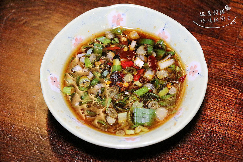 【羽諾食記】『上乘三家涮涮鍋共和國西門旗艦店』❤炎炎夏日吃大啖肉肉 海鮮鍋物更過癮❤台北捷運西門火鍋推薦 【羽諾食記】『上乘三家涮涮鍋共和國西門旗艦店』❤炎炎夏日吃大啖肉肉 海鮮鍋物更過癮❤台北捷運西門火鍋推薦