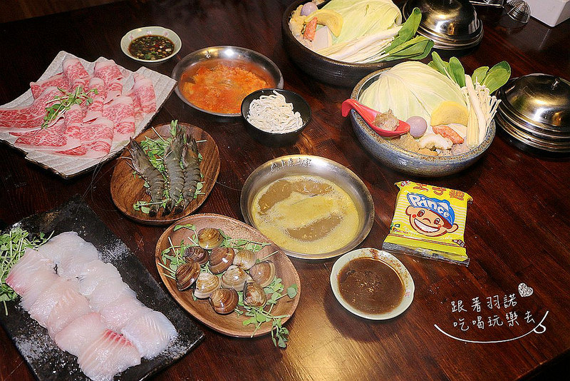 【羽諾食記】『上乘三家涮涮鍋共和國西門旗艦店』❤炎炎夏日吃大啖肉肉 海鮮鍋物更過癮❤台北捷運西門火鍋推薦 【羽諾食記】『上乘三家涮涮鍋共和國西門旗艦店』❤炎炎夏日吃大啖肉肉 海鮮鍋物更過癮❤台北捷運西門火鍋推薦