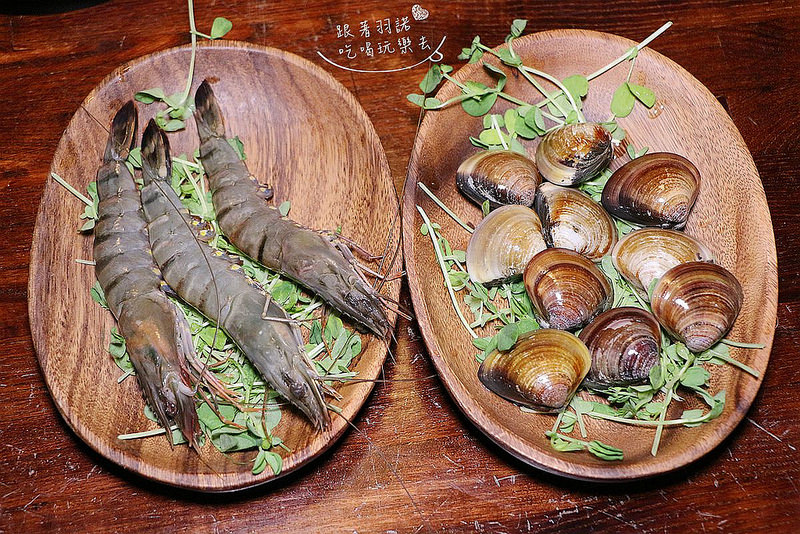 【羽諾食記】『上乘三家涮涮鍋共和國西門旗艦店』❤炎炎夏日吃大啖肉肉 海鮮鍋物更過癮❤台北捷運西門火鍋推薦 【羽諾食記】『上乘三家涮涮鍋共和國西門旗艦店』❤炎炎夏日吃大啖肉肉 海鮮鍋物更過癮❤台北捷運西門火鍋推薦