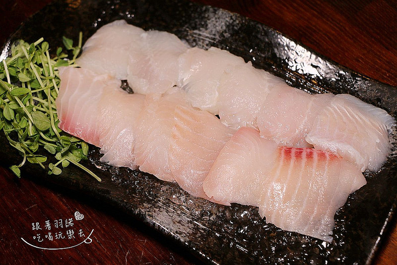 【羽諾食記】『上乘三家涮涮鍋共和國西門旗艦店』❤炎炎夏日吃大啖肉肉 海鮮鍋物更過癮❤台北捷運西門火鍋推薦 【羽諾食記】『上乘三家涮涮鍋共和國西門旗艦店』❤炎炎夏日吃大啖肉肉 海鮮鍋物更過癮❤台北捷運西門火鍋推薦