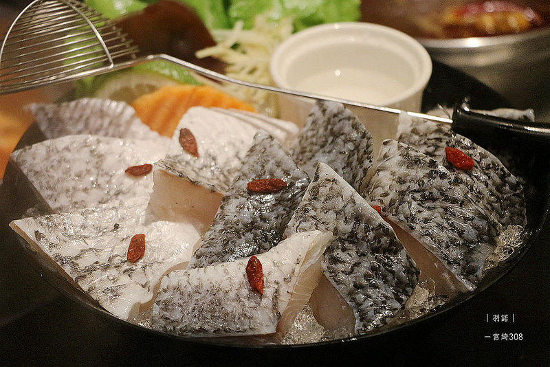 【羽諾食記】『宮綺308昆布鍋』❤公館多種湯底火鍋推薦❤捷運公館站必吃 【羽諾食記】『宮綺308昆布鍋』❤公館多種湯底火鍋推薦❤捷運公館站必吃