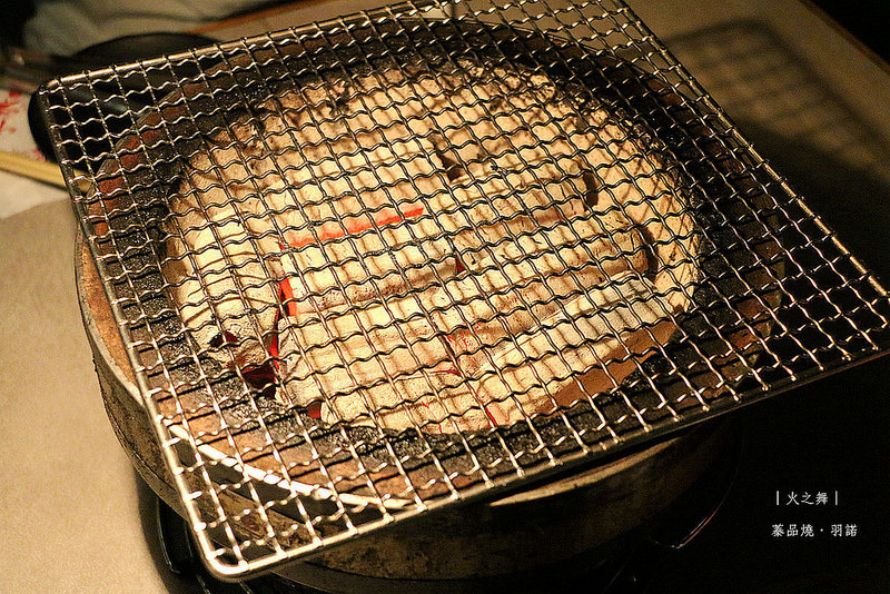  【羽諾食記】『火之舞蓁品燒』❤東區/忠孝敦化和牛燒烤吃到飽❤除了超優質肉品外 私心推薦奶油起司芋頭及甜點!