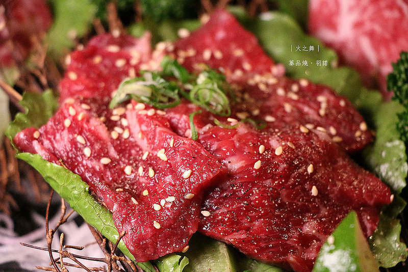  【羽諾食記】『火之舞蓁品燒』❤東區/忠孝敦化和牛燒烤吃到飽❤除了超優質肉品外 私心推薦奶油起司芋頭及甜點!
