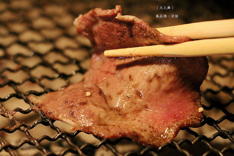  【羽諾食記】『火之舞蓁品燒』❤東區/忠孝敦化和牛燒烤吃到飽❤除了超優質肉品外 私心推薦奶油起司芋頭及甜點!