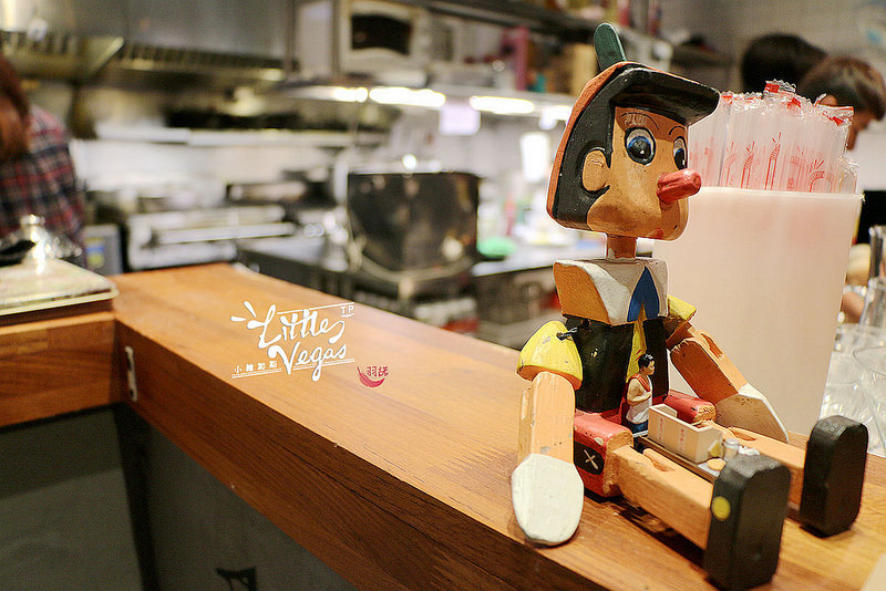  【羽諾食記】『Little Vegas Taipei 小維加斯美式餐廳』❤包場聚餐場地推薦❤台北市府美式餐廳(附菜單)
