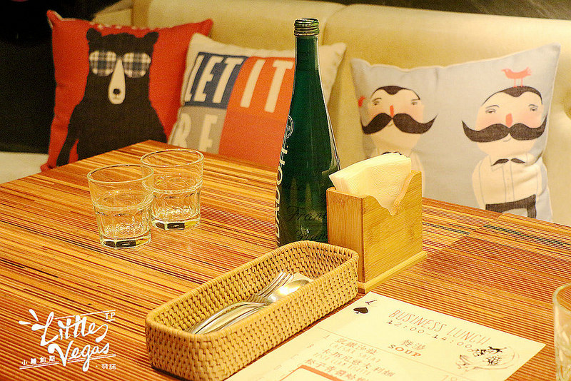  【羽諾食記】『Little Vegas Taipei 小維加斯美式餐廳』❤包場聚餐場地推薦❤台北市府美式餐廳(附菜單)