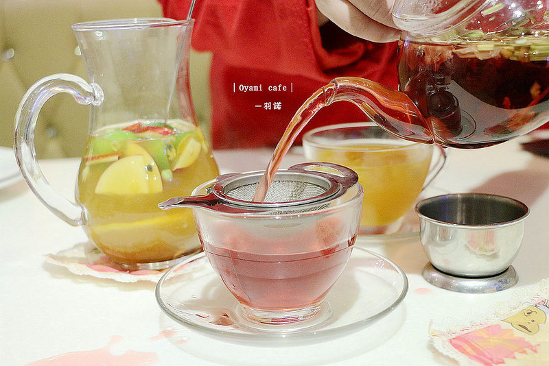 【羽諾食記】Oyami cafe❤台北西門町 超夢幻下午茶咖啡❤捷運西門站 義大利麵推薦 【羽諾食記】Oyami cafe❤台北西門町 超夢幻下午茶咖啡❤捷運西門站 義大利麵推薦