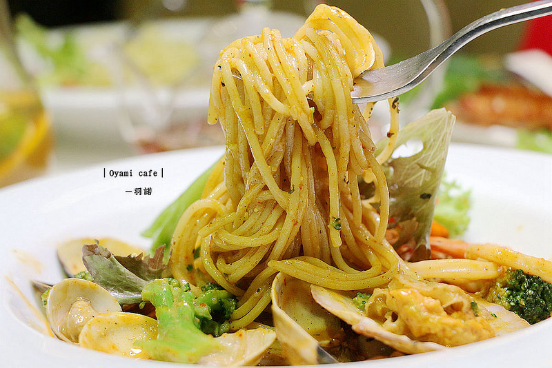 【羽諾食記】Oyami cafe❤台北西門町 超夢幻下午茶咖啡❤捷運西門站 義大利麵推薦 【羽諾食記】Oyami cafe❤台北西門町 超夢幻下午茶咖啡❤捷運西門站 義大利麵推薦