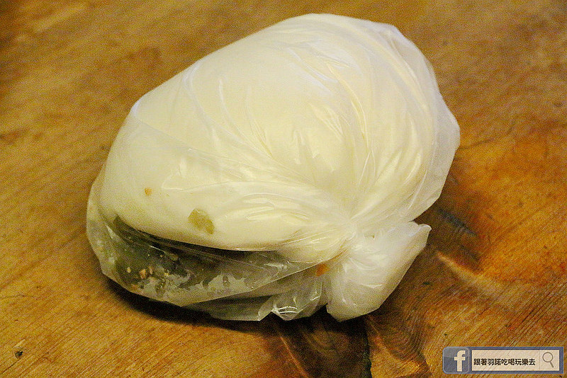 【羽諾食記】可口點心❤金針排骨湯 苦瓜排骨湯 肉粽 刈包樣樣都是經典的銅板美食❤宜蘭羅東深夜食堂/消夜推薦