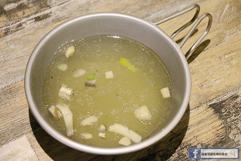 【羽諾食記】Cookout 野酷戶外料理餐酒❤師大商圈美式餐廳❤捷運台電大樓站露營主題餐廳推薦