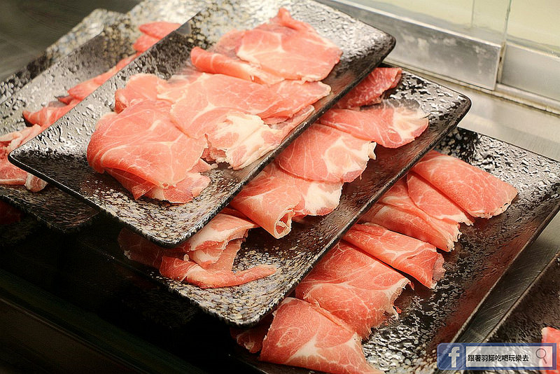 【羽諾食記】京宴屋金門酒糟溫體牛肉涮涮鍋❤全台唯一溫體牛吃到飽❤捷運府中站溫體牛肉吃到飽涮涮鍋推薦