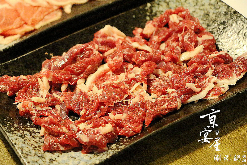 【羽諾食記】京宴屋金門酒糟溫體牛肉涮涮鍋❤全台唯一溫體牛吃到飽❤捷運府中站溫體牛肉吃到飽涮涮鍋推薦