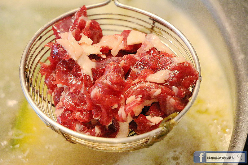 【羽諾食記】京宴屋金門酒糟溫體牛肉涮涮鍋❤全台唯一溫體牛吃到飽❤捷運府中站溫體牛肉吃到飽涮涮鍋推薦