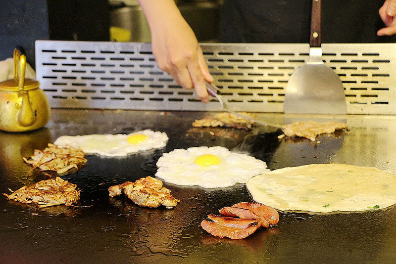 【羽諾食記】扶旺號鐵板土司(通化店)❤台北通化夜市周邊創意早午餐