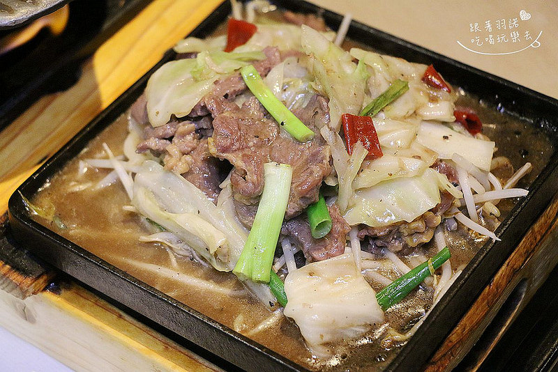 【羽諾食記】『咖啡物語』❤半夜也吃的到鍋物及鐵板料理啦!!❤士林夜市 劍潭捷運站間-下午茶