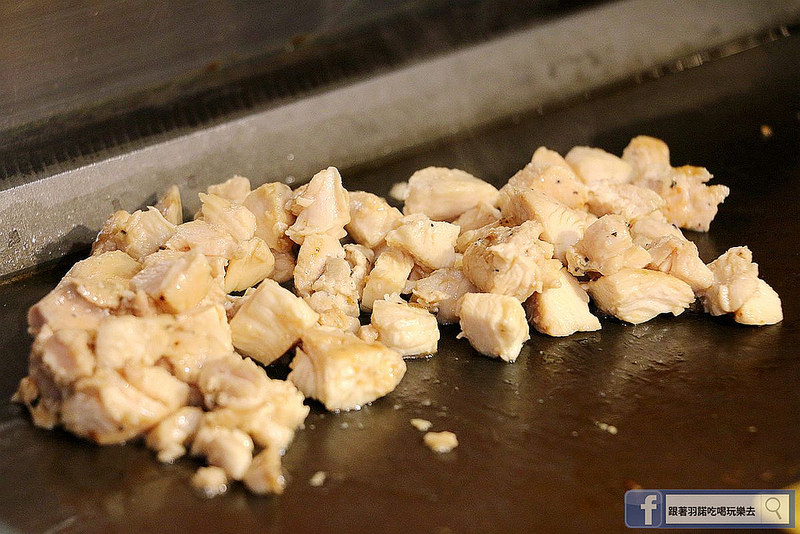 【羽諾食記】『迪司沙威瑪 D.C Shawarma』❤溫體雞肉做成的沙威瑪!?8種口味創意沙威瑪-士林夜市必吃小吃