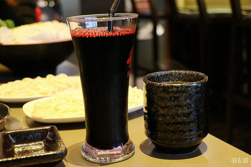 【羽諾食記】家一鍋鍋物串燒小酌店❤近遠企商圈捷運安和站、火鍋、串燒推薦
