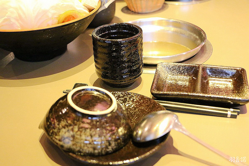 【羽諾食記】家一鍋鍋物串燒小酌店❤近遠企商圈捷運安和站、火鍋、串燒推薦