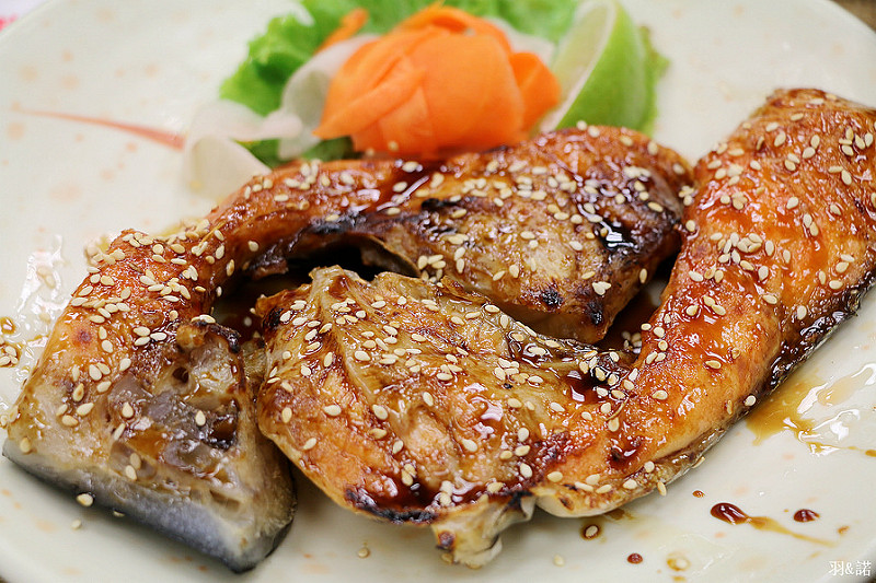 【羽諾食記】台北城老舖美觀園❤西門町復古日本料理❤捷運西門站美食
