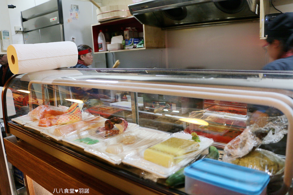【羽諾食記】八八食堂♥板橋捷運板橋站美食拉麵/壽司/丼飯/定食♥新北市超高CP值日本料理