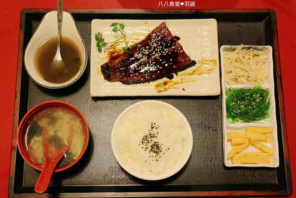 【羽諾食記】八八食堂♥板橋捷運板橋站美食拉麵/壽司/丼飯/定食♥新北市超高CP值日本料理