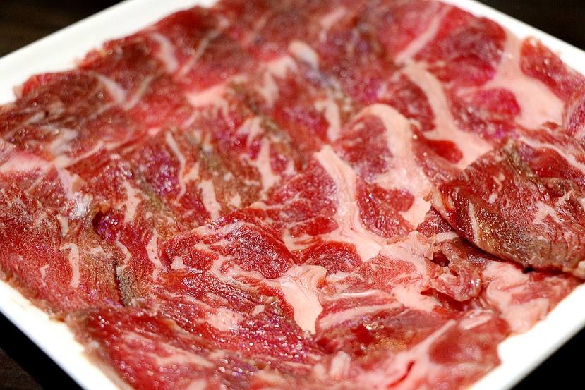 【羽諾食記】牛讚履歷溫體涮牛肉♥台北捷運南京復興站美食♥