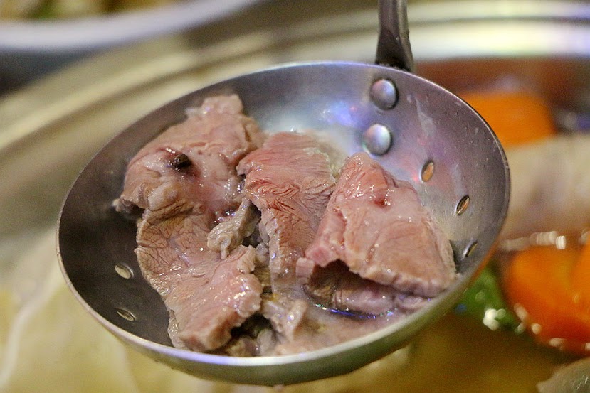 【羽諾食記】牛讚履歷溫體涮牛肉♥台北捷運南京復興站美食♥