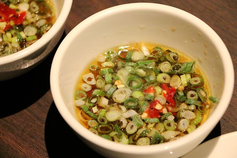 【羽諾食記】史大華麻辣精緻鴛鴦鍋♥台北單點精緻好吃火鍋♥大安遠企商圈&六張犁捷運美食♥