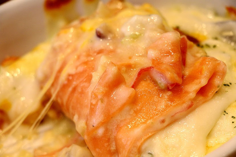 【羽諾食記】Waffle Please 比利時列日鬆餅專賣店♥千層麵/鬆餅/輕食♥科技大樓捷運美食♥大安區外送下午茶推薦