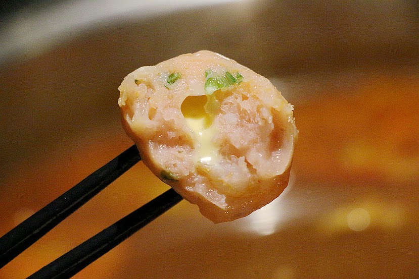 【羽諾食記】珍湯港式火鍋♥香港道地煲湯火鍋♥台北東區宵夜推薦♥市民大道東區必吃美食 【羽諾食記】珍湯港式火鍋♥香港道地煲湯火鍋♥台北東區宵夜推薦♥市民大道東區必吃美食