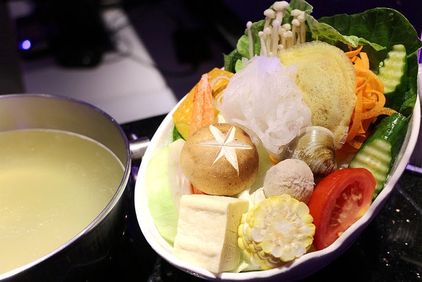 【羽諾食記】Shabu Lounge 浪奇時尚鍋物♥波士頓活龍蝦海陸雙人饗宴套餐♥台北東區必吃宵夜美食 【羽諾食記】Shabu Lounge 浪奇時尚鍋物♥波士頓活龍蝦海陸雙人饗宴套餐♥台北東區必吃宵夜美食