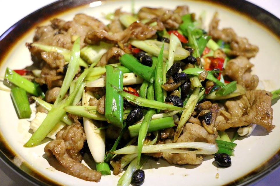 【羽諾食記】中原客棧●武俠風主題餐廳●時尚熱炒●松山區京華城旁美食