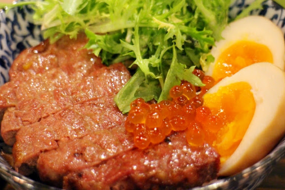 【羽諾食記】開丼●東區美食●地表上最強燒肉丼●地表無雙牛排丼