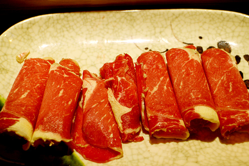 【羽諾食記】板橋美食~鬼椒麻辣王頂級鴛鴦麻辣火鍋