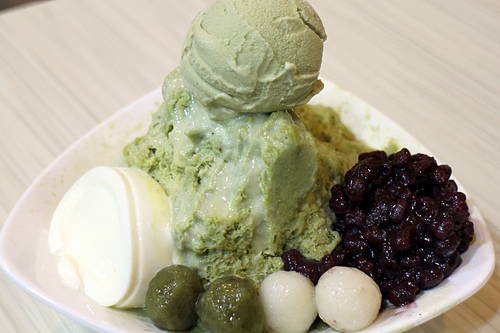 【羽諾食記】士林夜市美食~ICE COTTON艾思頓手作鬆餅 冰品專賣店