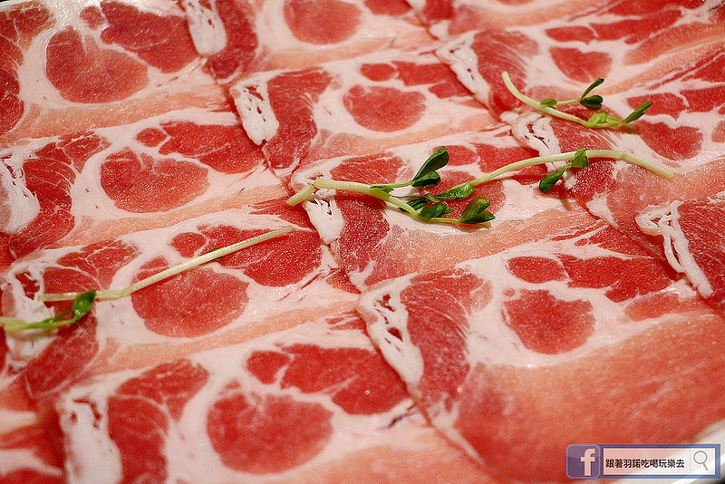 【羽諾x肉多多火鍋-肉品專賣店】捷運小巨蛋站好吃火鍋 大份量肉品!! 【羽諾x肉多多火鍋-肉品專賣店】捷運小巨蛋站好吃火鍋 大份量肉品!!