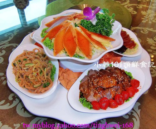 頂鮮101美食美景餐廳 (2) - 「台中廳」包廂 NT$22,800.- 桌菜