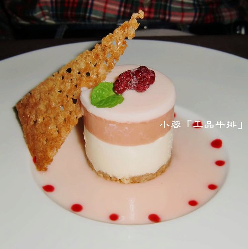 王品牛排 - 法式羊排佐櫻桃鴨 、 台塑牛排佐犢牛肋排套餐～