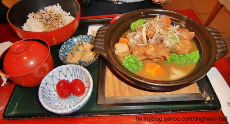 麻布茶房 - 咖哩雞肉蛋燒 與 蝦仁明太子義大利麵 ~