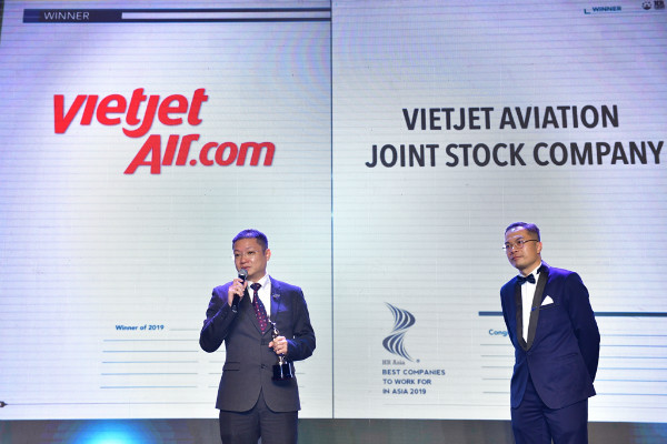 火辣比基尼幸福職場 越捷航空獲2019年亞洲最佳企業雇主獎-2019亞洲最佳企業雇主
